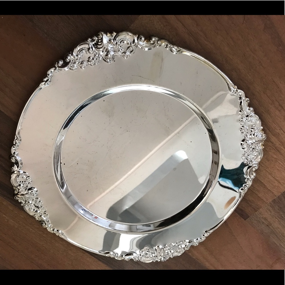 Ornamental Silver Plated Plates (8)